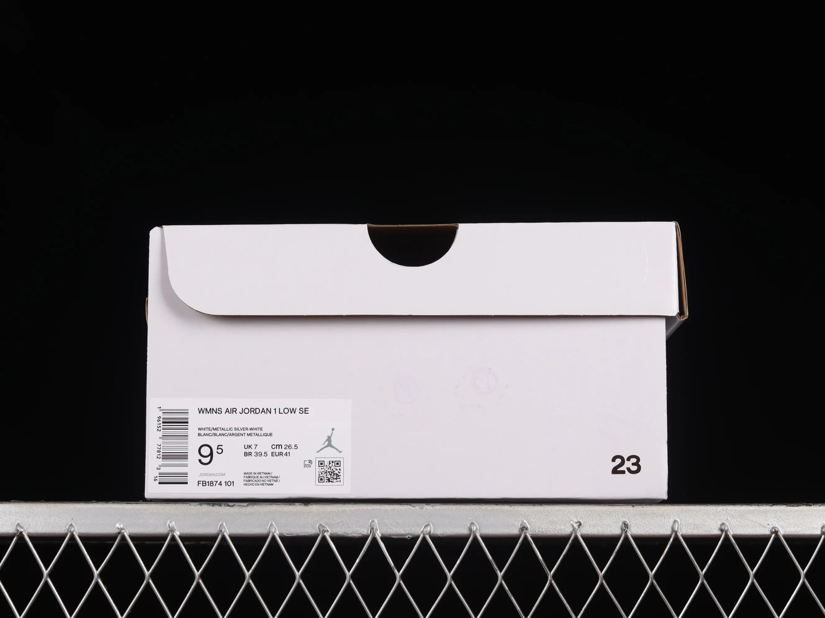 All categories Air Jordan Jordan series basketball shoes Air Jordan 1 Low G version pure original Air Jordan 1 Low "Dare To Fly" AJ1 Joe 1 silver cultural low-top casual sneakers FB1874-101
